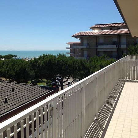 Residence Gallo - Walterigato Apartments Per Solo Famiglie Lido di Jesolo Habitación foto